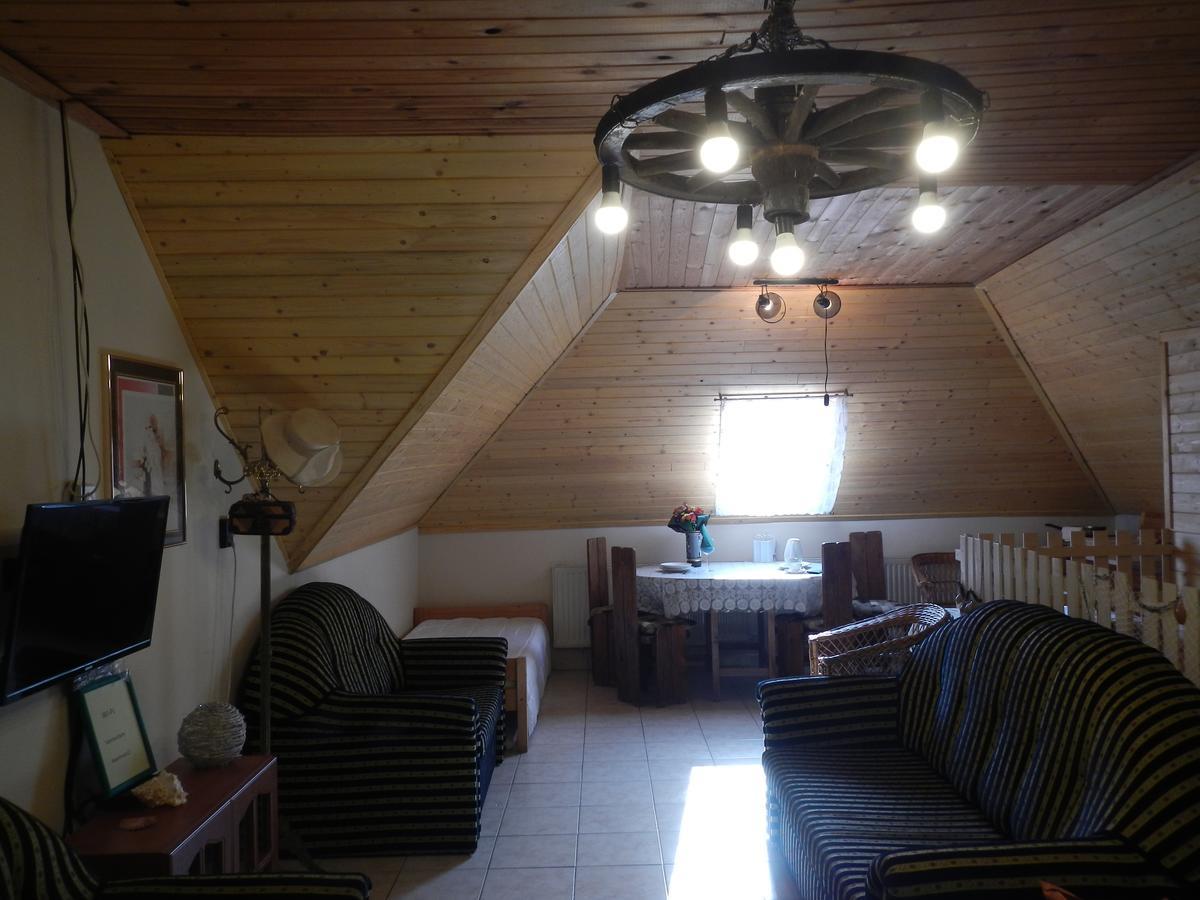 Vakacio Apartman Balatonalmádi Exterior photo